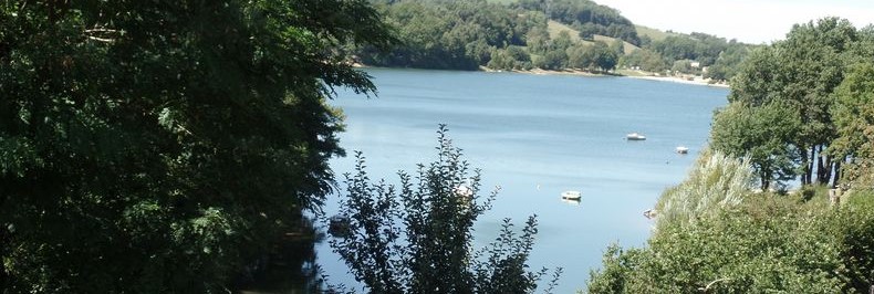Lac de Saint Etienne Cantales